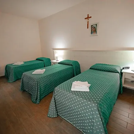 Magnificat Center Hotel 3*