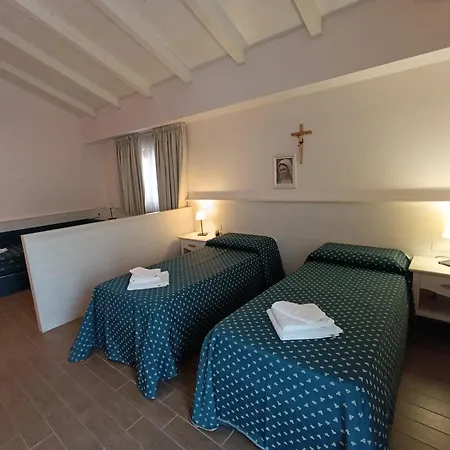 Magnificat Center Hotel 3*