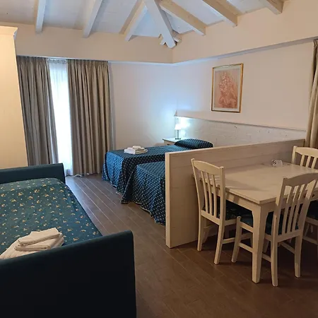 Hotel Magnificat Center 3*