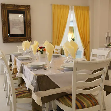 Hotel Magnificat Center