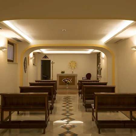 Hotel Magnificat Center