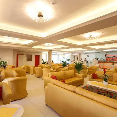 Magnificat Center Hotel 3*