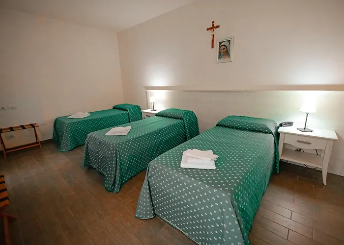 Magnificat Center Hotel 3*