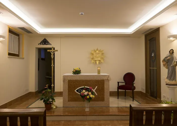 Magnificat Center Hotel 3*