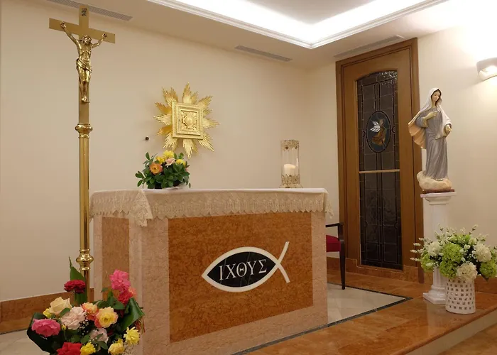 Magnificat Center Hotel